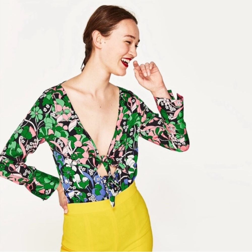 Zara tie front body suit/ great condition/ size medium